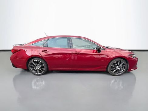 Used 2020 Toyota Avalon Touring w/ Advanced Safety Package FWD image 8
