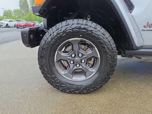 Used 2020 Jeep Gladiator Rubicon w/ LED Lighting Group AWD/4WD image 34