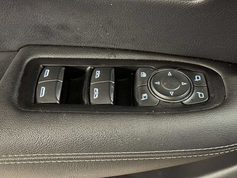 Used 2023 Cadillac XT5 Premium Luxury AWD/4WD image 19