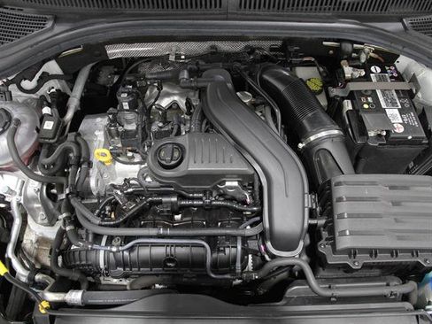 Used 2023 Volkswagen Jetta Sport image 19