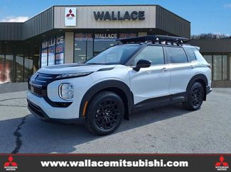 New 2026 Mitsubishi Outlander AWD video 1