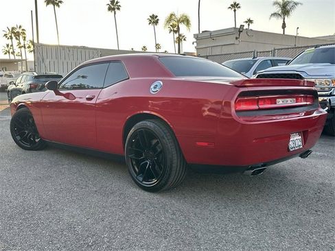 Used 2013 Dodge Challenger R/T w/ Electronics Convenience Group image 6