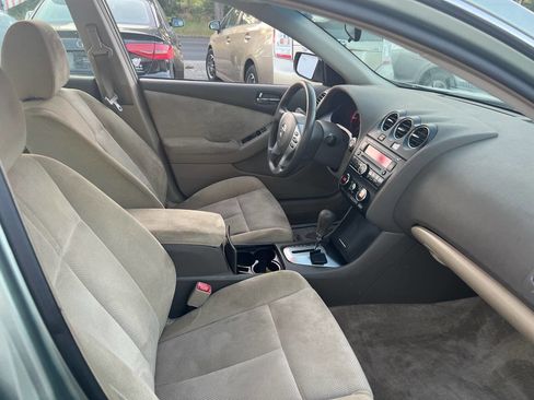 Used 2007 Nissan Altima Hybrid Sedan image 10
