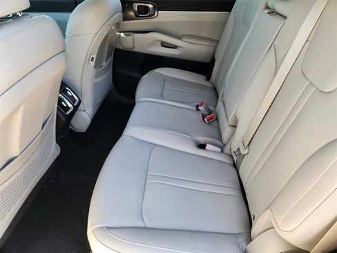 New 2026 Kia Sorento EX image 19