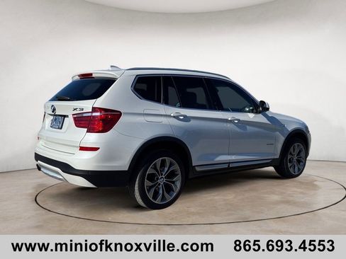 Used 2017 BMW X3 xDrive35i image 3