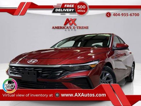 Used 2024 Hyundai Elantra SEL FWD image 1