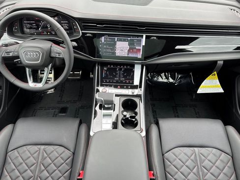 New 2026 Audi SQ8 Prestige image 10