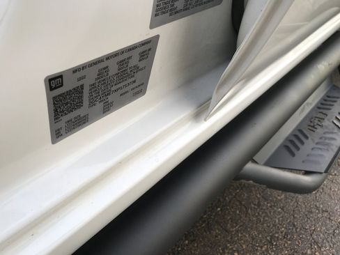 Used 2023 Chevrolet Silverado 2500 Custom w/ Custom Convenience Package image 26