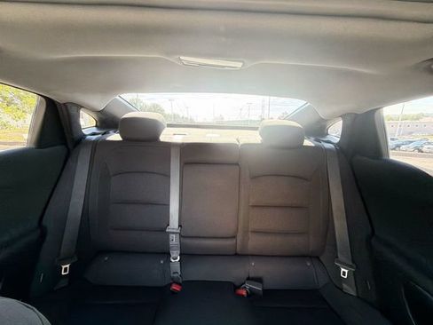 Used 2021 Chevrolet Malibu LT FWD image 15