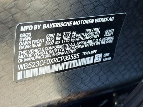 Used 2024 BMW iX xDrive50 w/ Sport Package AWD/4WD image 42
