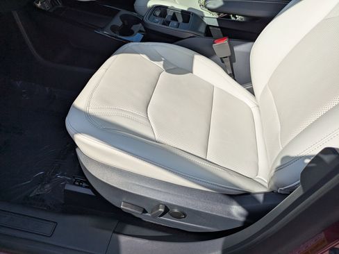 Certified 2025 Ford Mustang Mach-E Premium image 14