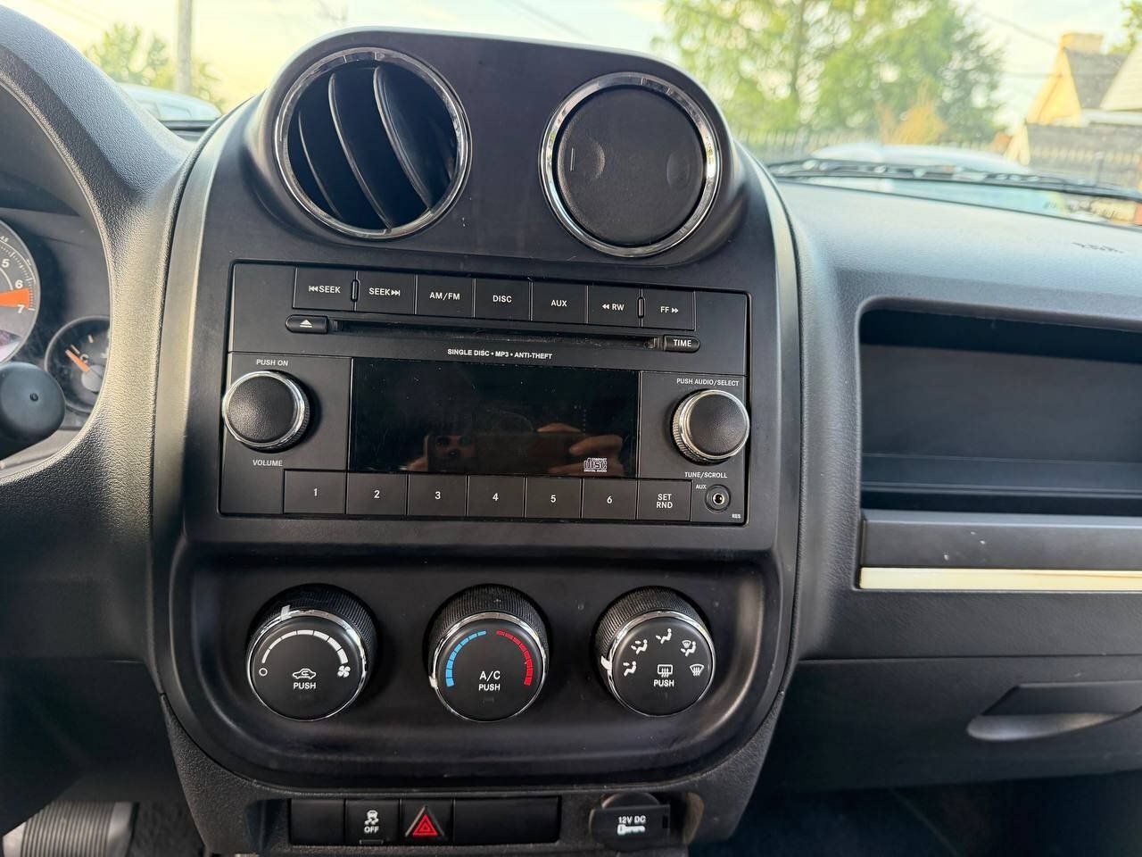 Used 2014 Jeep Patriot Sport FWD image 22