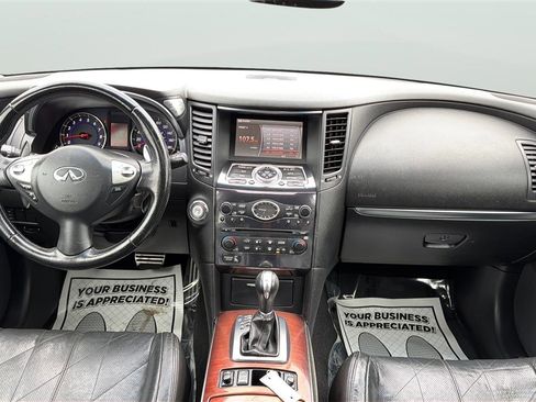 Used 2009 INFINITI FX35 2WD w/ Deluxe Touring Pkg image 21