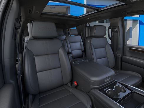 New 2026 Chevrolet Tahoe High Country AWD/4WD image 16