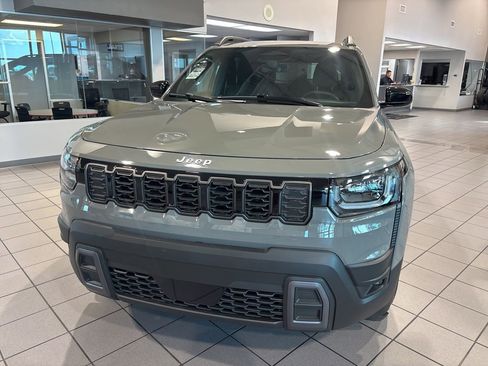 New 2026 Jeep Cherokee Laredo AWD/4WD image 2