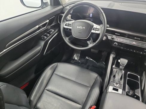 Certified 2023 Kia Telluride S AWD/4WD image 15