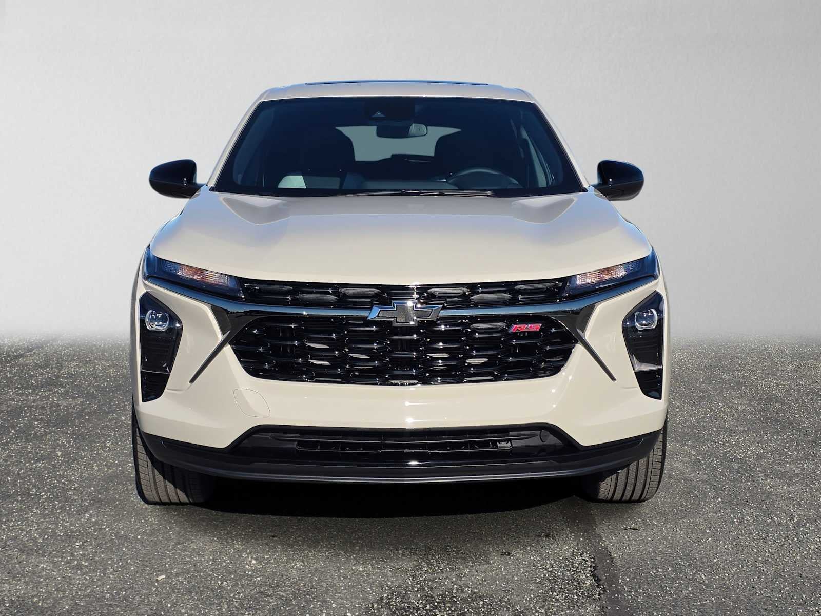 Certified 2026 Chevrolet Trax RS w/ Sunroof Package FWD image 8
