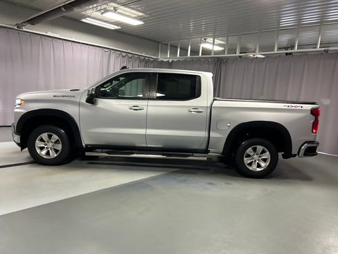 Used 2021 Chevrolet Silverado 1500 LT AWD/4WD image 4