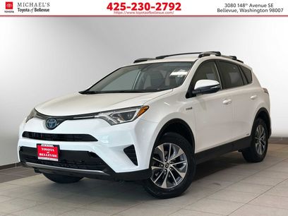 Used 2018 Toyota RAV4 LE w/ Carpet Mat Package