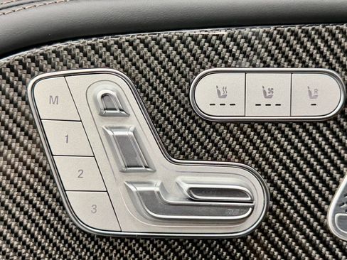 Used 2024 Mercedes-Benz GLS 63 AMG 4MATIC image 22