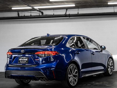 Used 2020 Toyota Corolla XSE FWD image 5