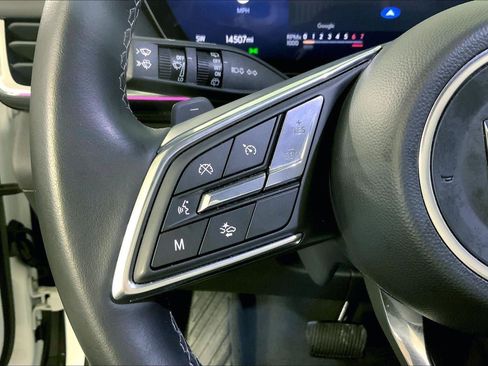 Used 2025 Buick Envision Preferred image 18