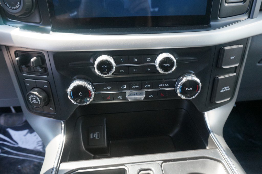 Used 2022 Ford F150 XLT w/ Equipment Group 302A High AWD/4WD image 15