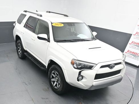 Used 2019 Toyota 4Runner TRD Off-Road image 24