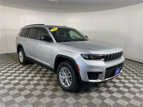 New 2025 Jeep Grand Cherokee L Laredo w/ Luxury Tech Group I image 7