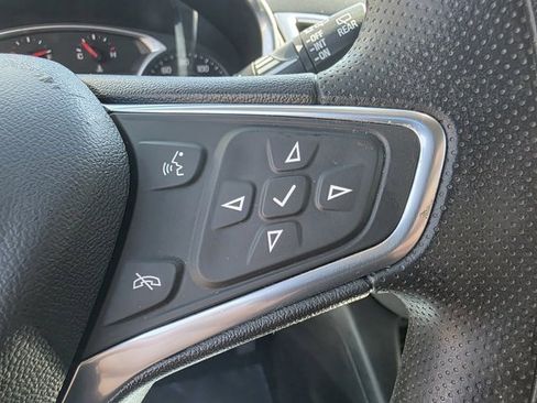 Used 2022 Chevrolet Equinox LT image 28