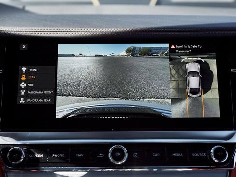 Used 2023 Bentley Continental GT Azure image 67