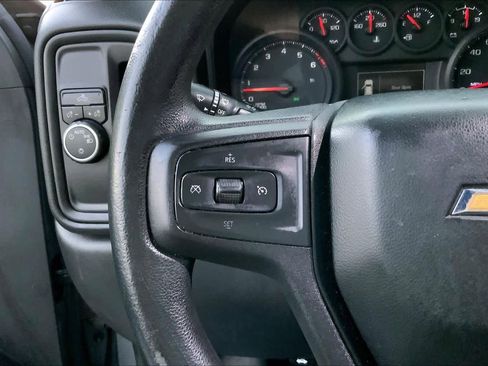 Used 2020 Chevrolet Silverado 1500 Custom w/ Custom Value Package RWD image 23