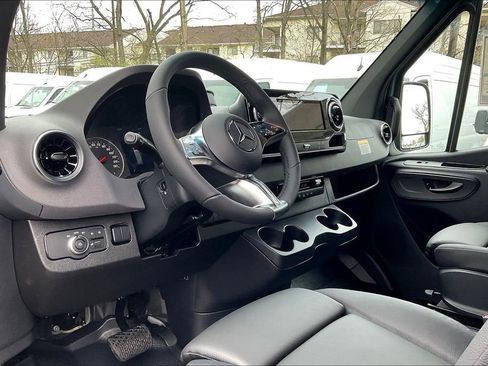 New 2026 Mercedes-Benz Sprinter 3500 image 5