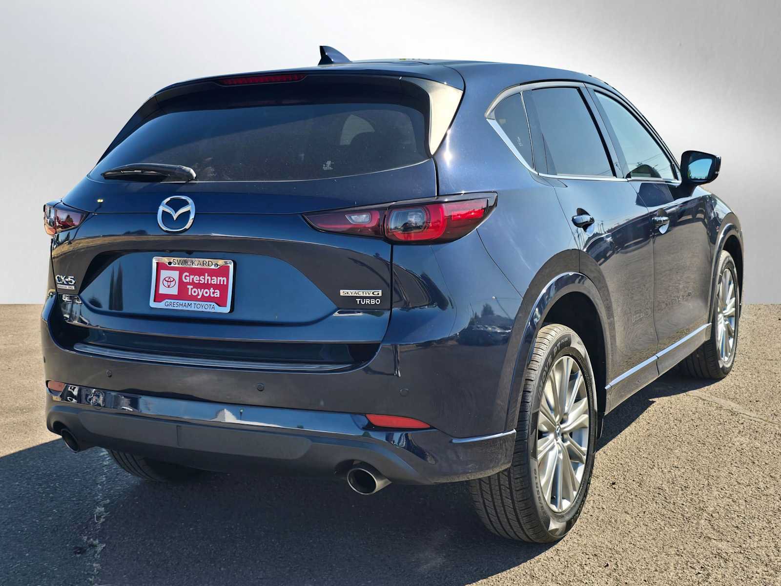 Used 2022 MAZDA CX-5 Signature AWD/4WD image 3