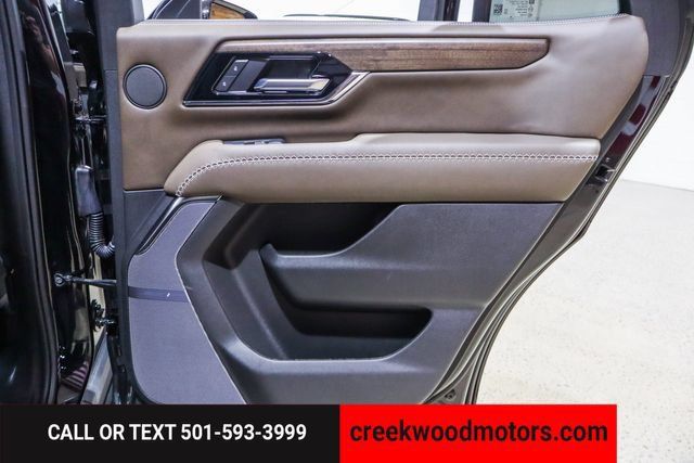Used 2025 GMC Yukon Denali Ultimate AWD/4WD image 45
