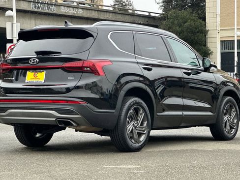 Used 2023 Hyundai Santa Fe SEL image 4