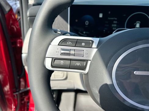 New 2026 Hyundai Tucson Limited image 32