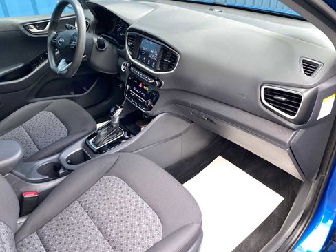 Used 2018 Hyundai Ioniq Blue image 23