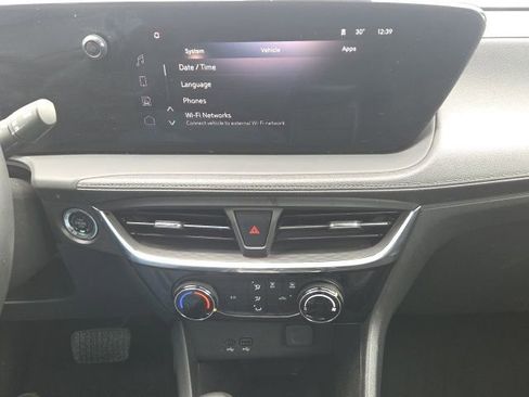 Used 2024 Buick Encore GX Sport Touring image 28