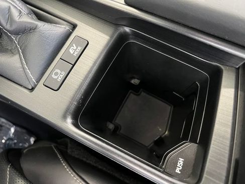 Used 2021 Lexus ES 300h w/ Accessory Package FWD image 30