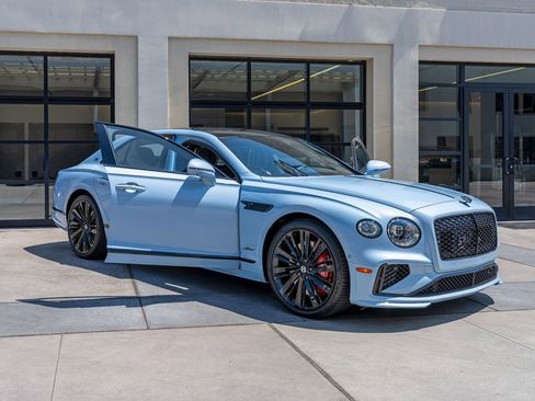 New 2025 Bentley Flying Spur Plug-In Hybrid image 27