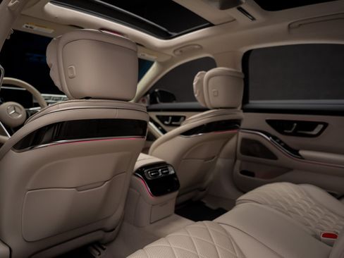 Used 2023 Mercedes-Benz S 580 4MATIC Sedan image 69