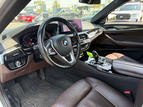 Used 2021 BMW 540i xDrive w/ Premium Package AWD/4WD image 16