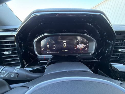 New 2026 GMC Sierra 1500 SLT w/ SLT Premium Plus Package image 11