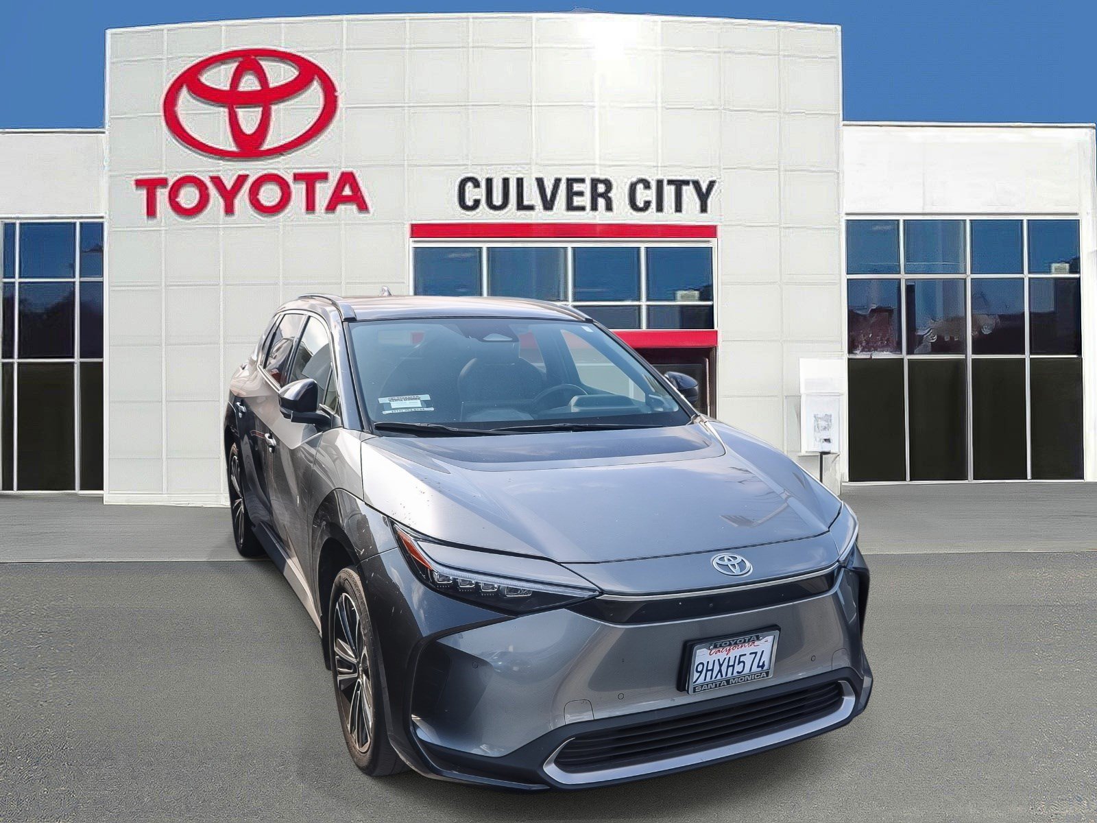 Used 2023 Toyota bZ4X AWD w/ Weather Package image 1