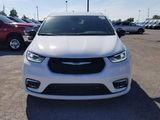 New 2026 Chrysler Pacifica Select image 2