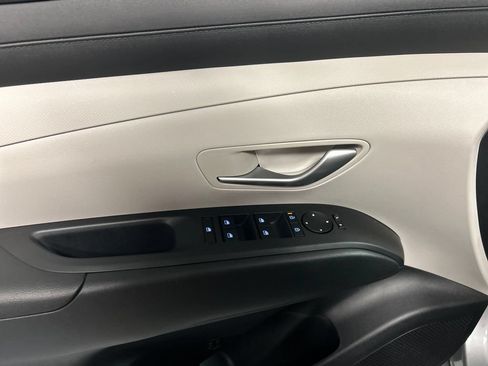 Used 2025 Hyundai Tucson Blue AWD/4WD image 12