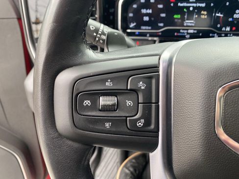 Used 2022 GMC Sierra 1500 SLT AWD/4WD image 29