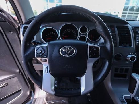Used 2015 Toyota Sequoia Limited AWD/4WD image 24