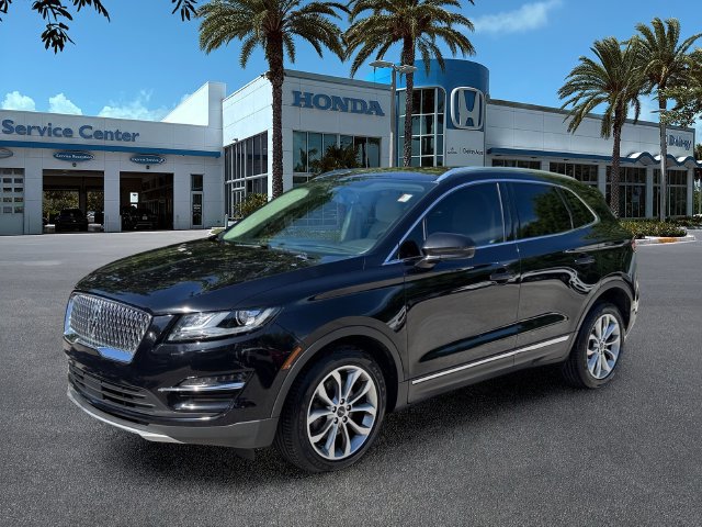 Used 2019 Lincoln MKC Select w/ Select Plus Package FWD image 4